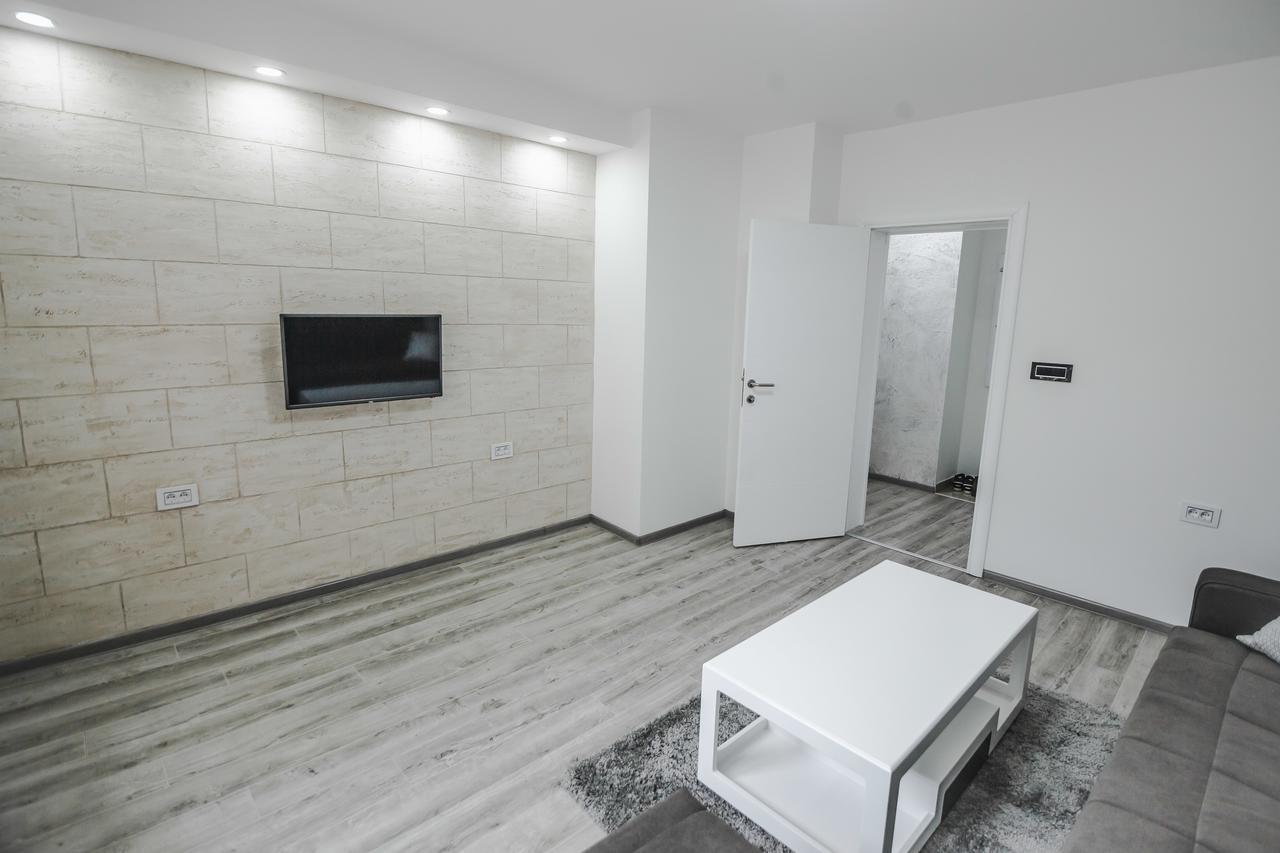 Kristal Apartmani Arandjelovac Exterior foto