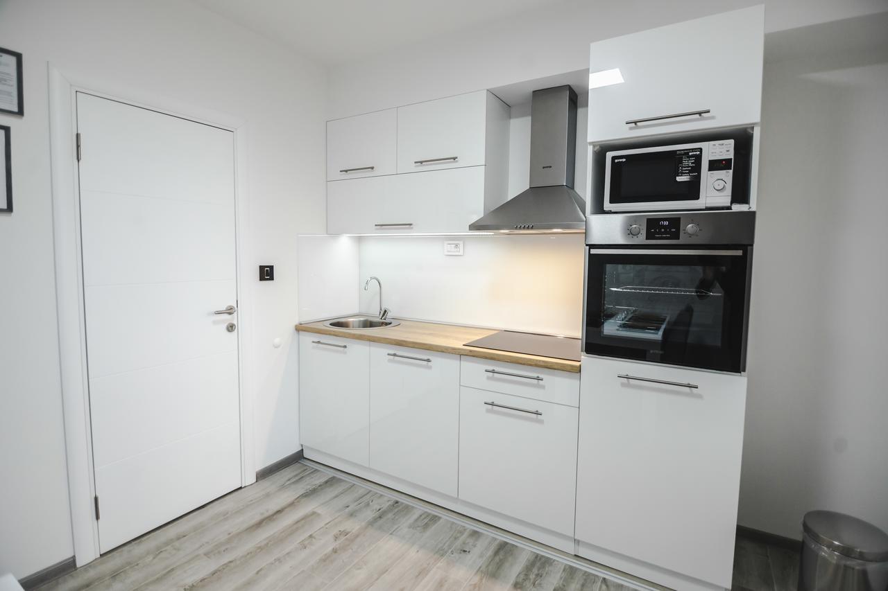 Kristal Apartmani Arandjelovac Exterior foto