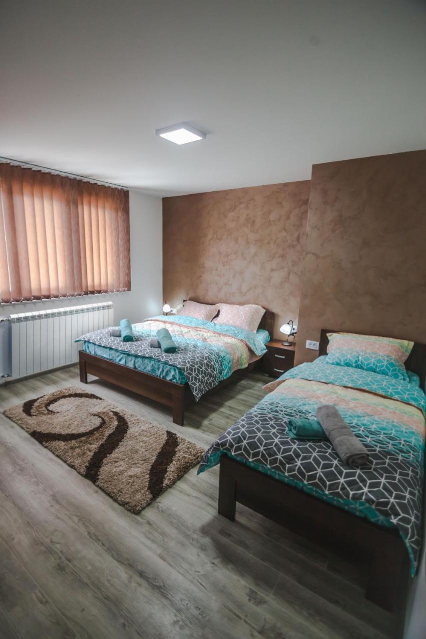 Kristal Apartmani Arandjelovac Exterior foto